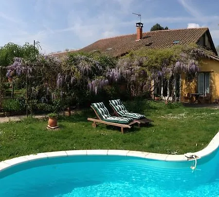 Domaine A Marmande Bed & Breakfast 3*