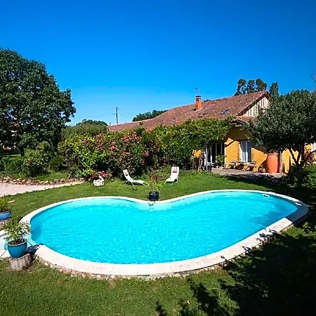 Bed & Breakfast Domaine A Marmande 4*