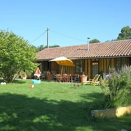 Domaine A Marmande Bed & Breakfast 4*